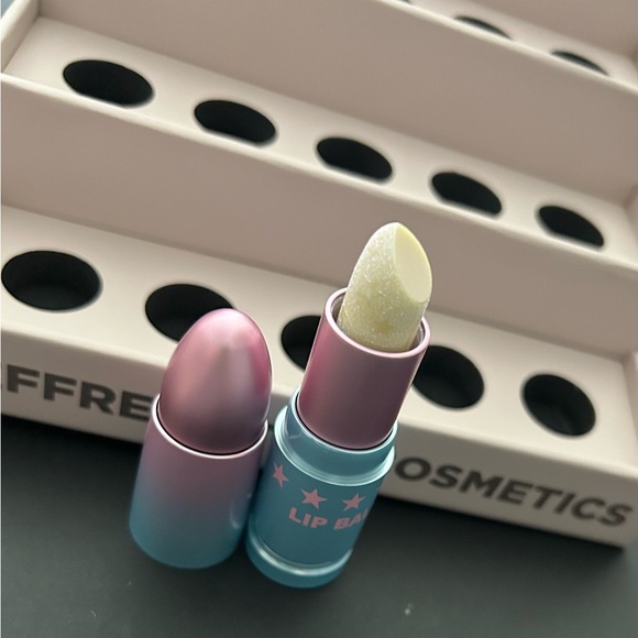 Jeffree Star Red and Pink Mascara Collection - Picture 2 of 3